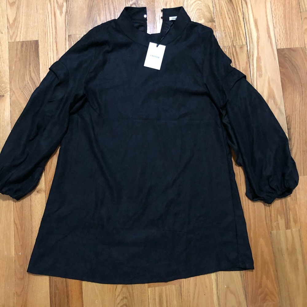 Brand new farrow Black mini dress , never worn!!